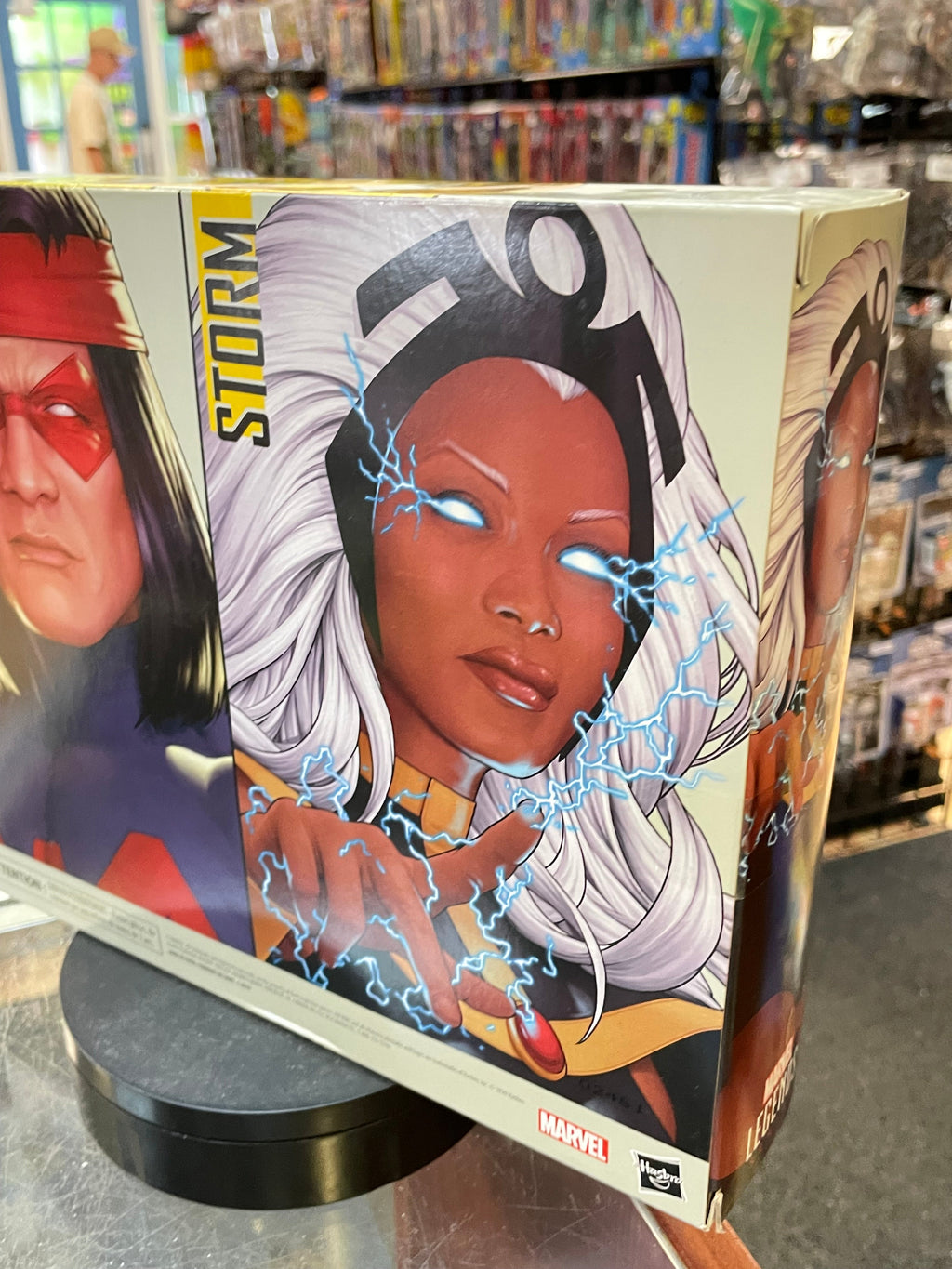 Storm & Thunderbird 2 Pack (X-Men, Marvel Legends, Hasbro) SEALED product image 6, provided for visual reference and product