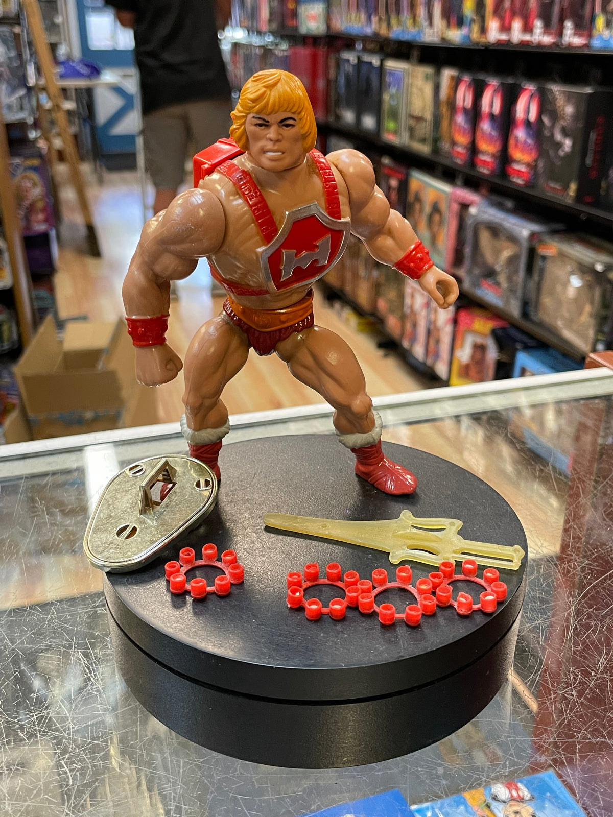 Thunder Punch He-Man 1273 (Vintage MOTU, Mattel) **COMPLETE** product image 1, provided for visual reference and product