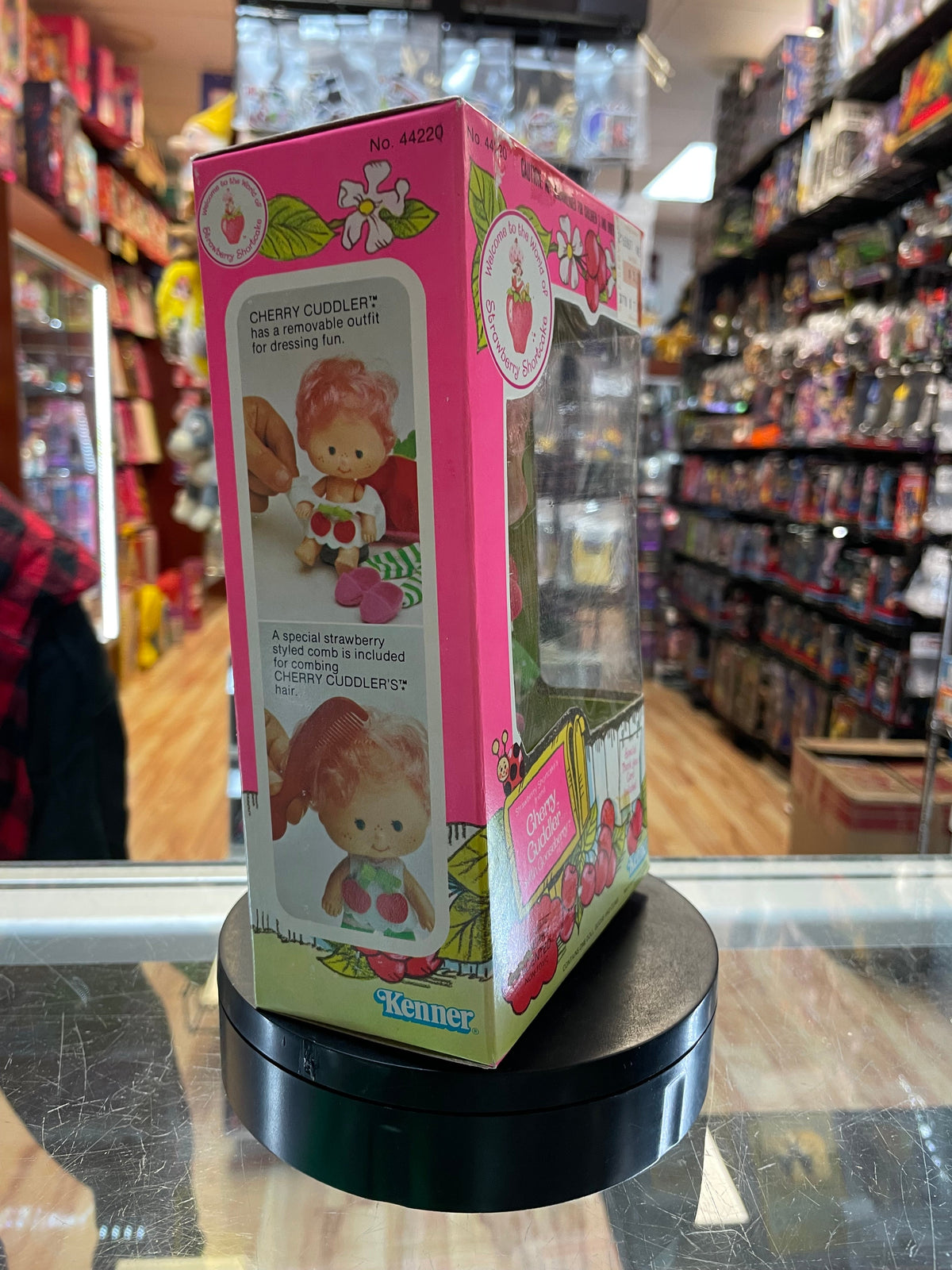 Cherry Cuddler with Gooseberry (Vintage Strawberry Shortcake, Kenner) **SEALED** product image 2, provided for visual
