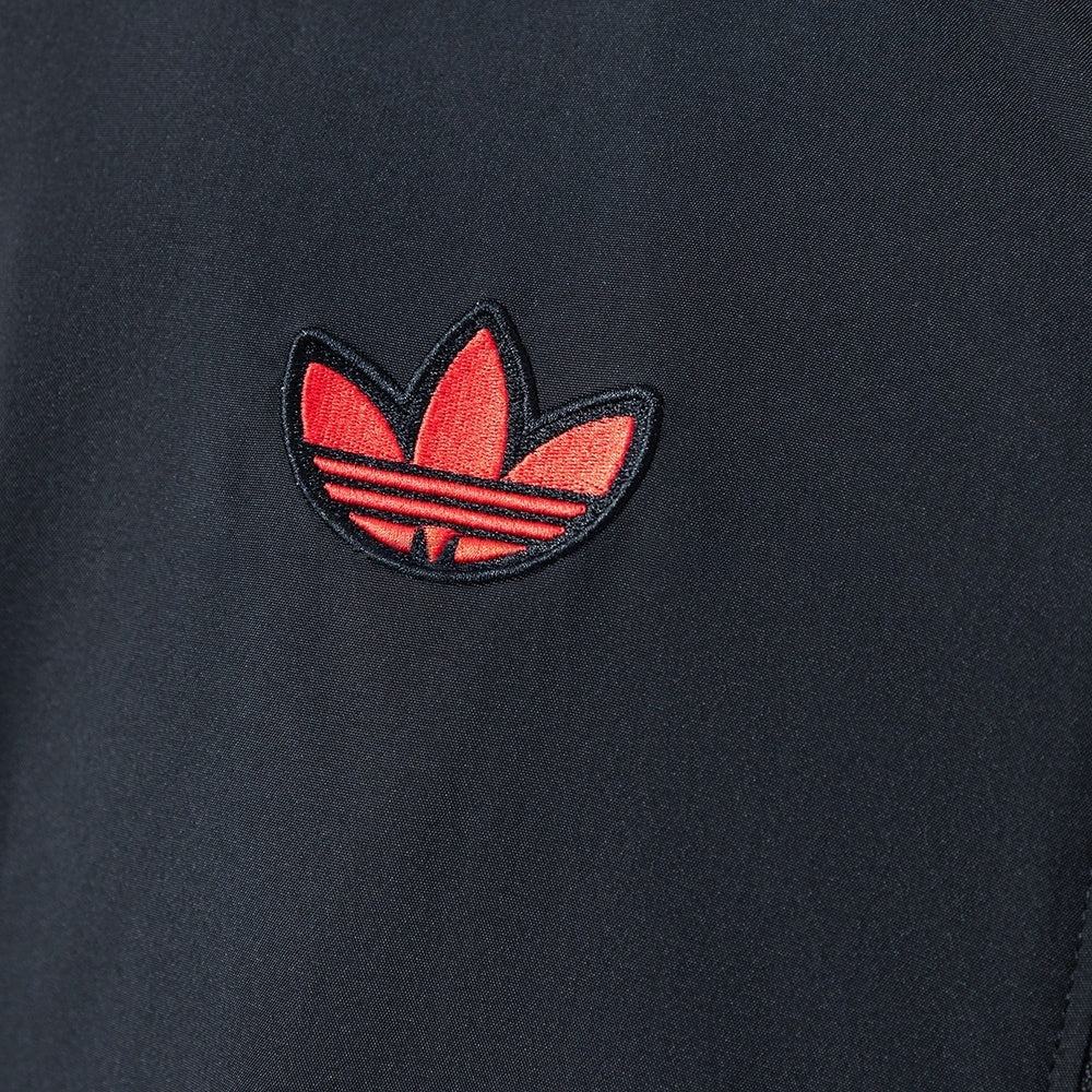 Manchester United Windbreaker 2025-26 Black Football Soccer product image 7
