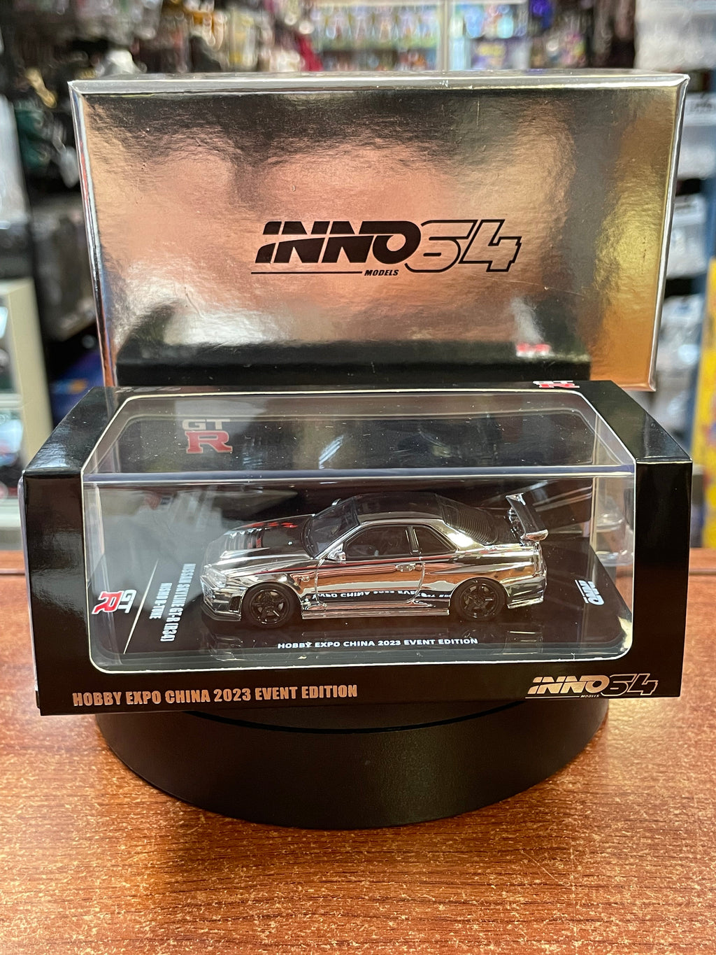 Nissan Skyline GT-R NISMO Chrome (Inno64, Diecast ) **EXCLUSIVE** product image 1, provided for visual reference and product