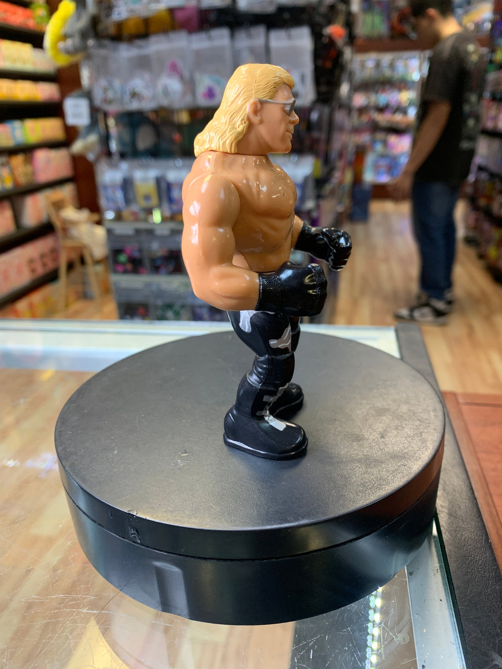 Black Trunks Shawn Michaels (Vintage WWF WWE, Hasbro) product image 2, provided for visual reference and product detail