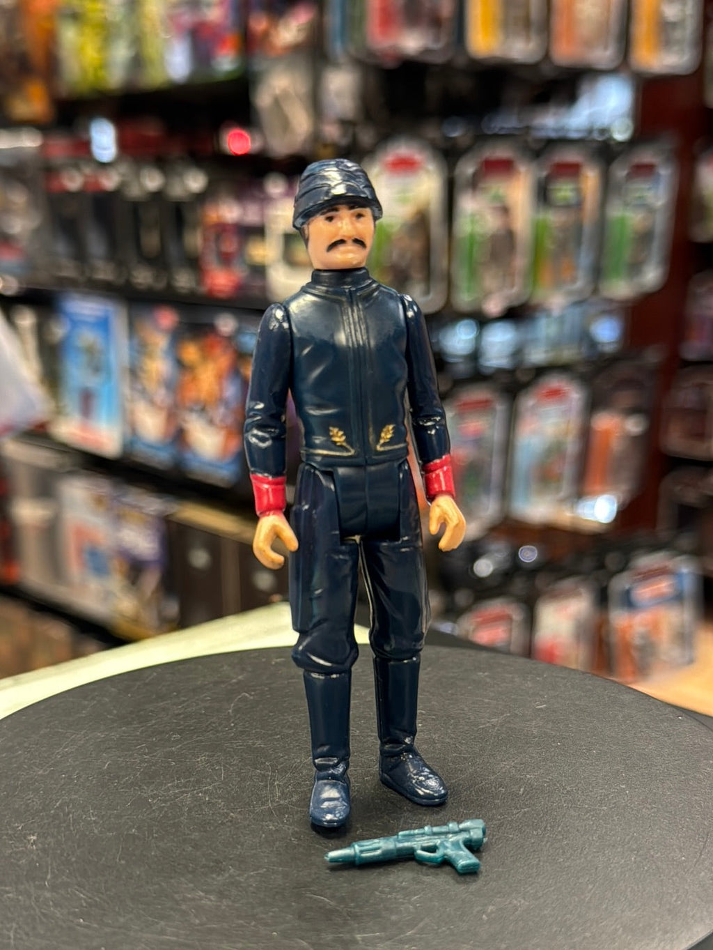 Bespin Security Short HK 1926 (Vintage Star Wars, Kenner) COMPLETE product image 4, provided for visual reference and