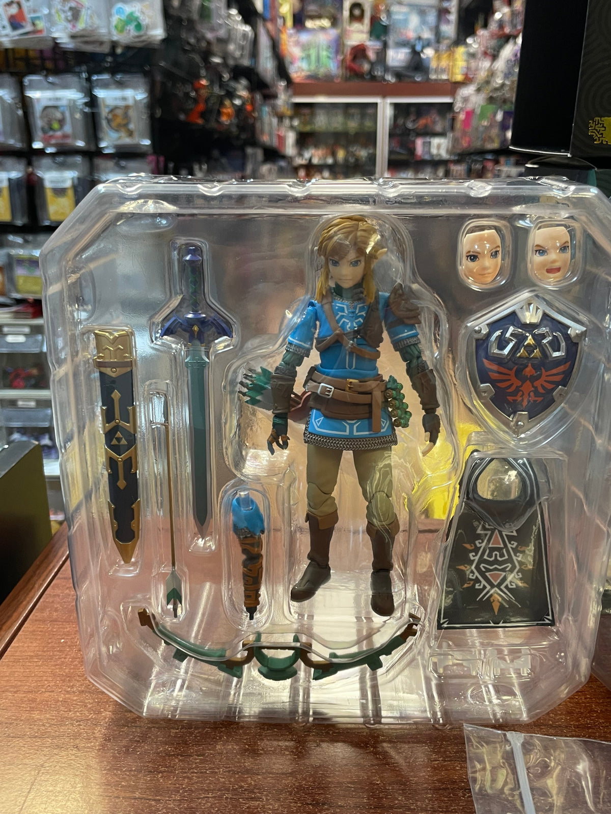 Link Tears of the Kingdom DX (Figma Good Smile, Zelda) COMPLETE product image 2, provided for visual reference and product