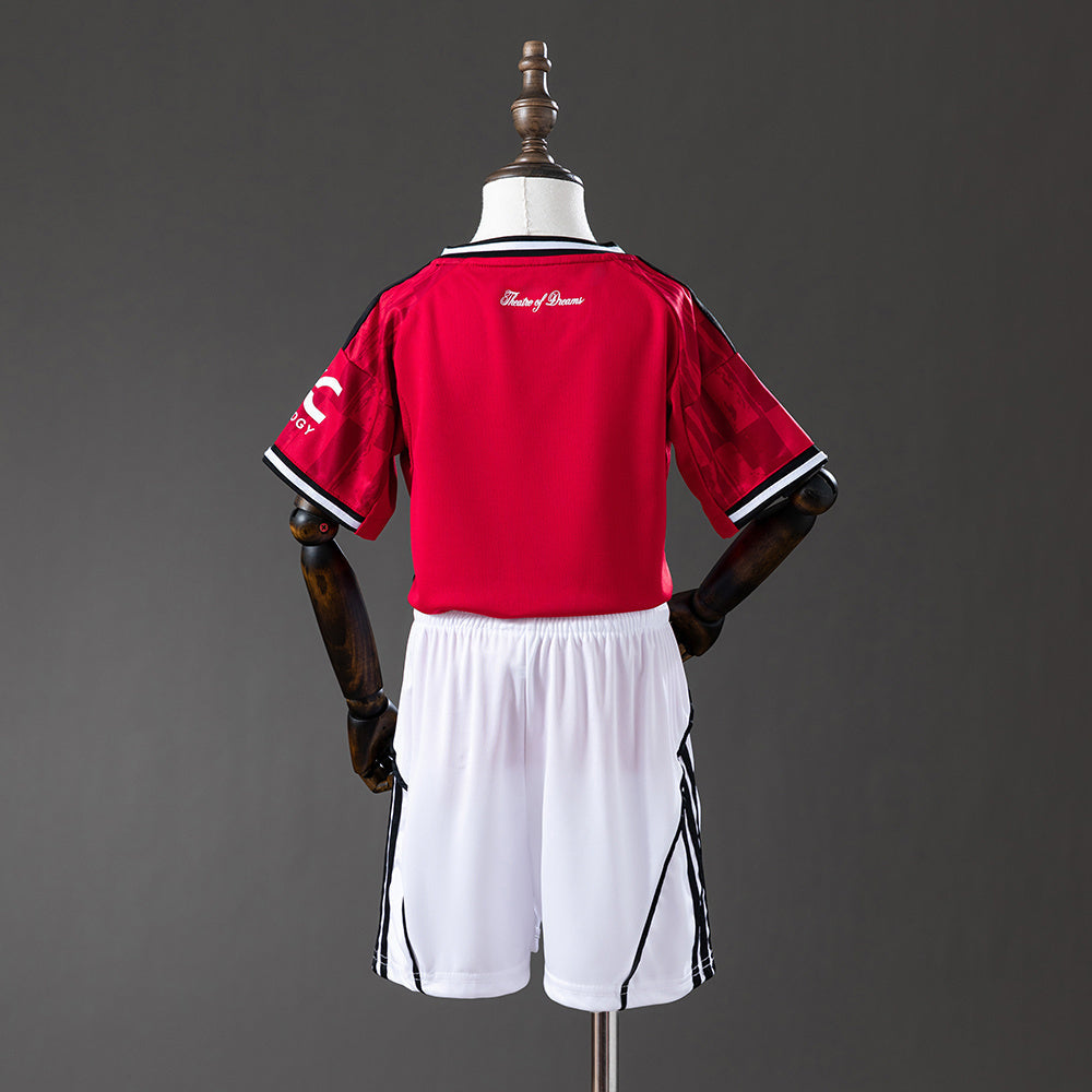 Kids Manchester United Jersey 25/26 Home Football Kit product image 2