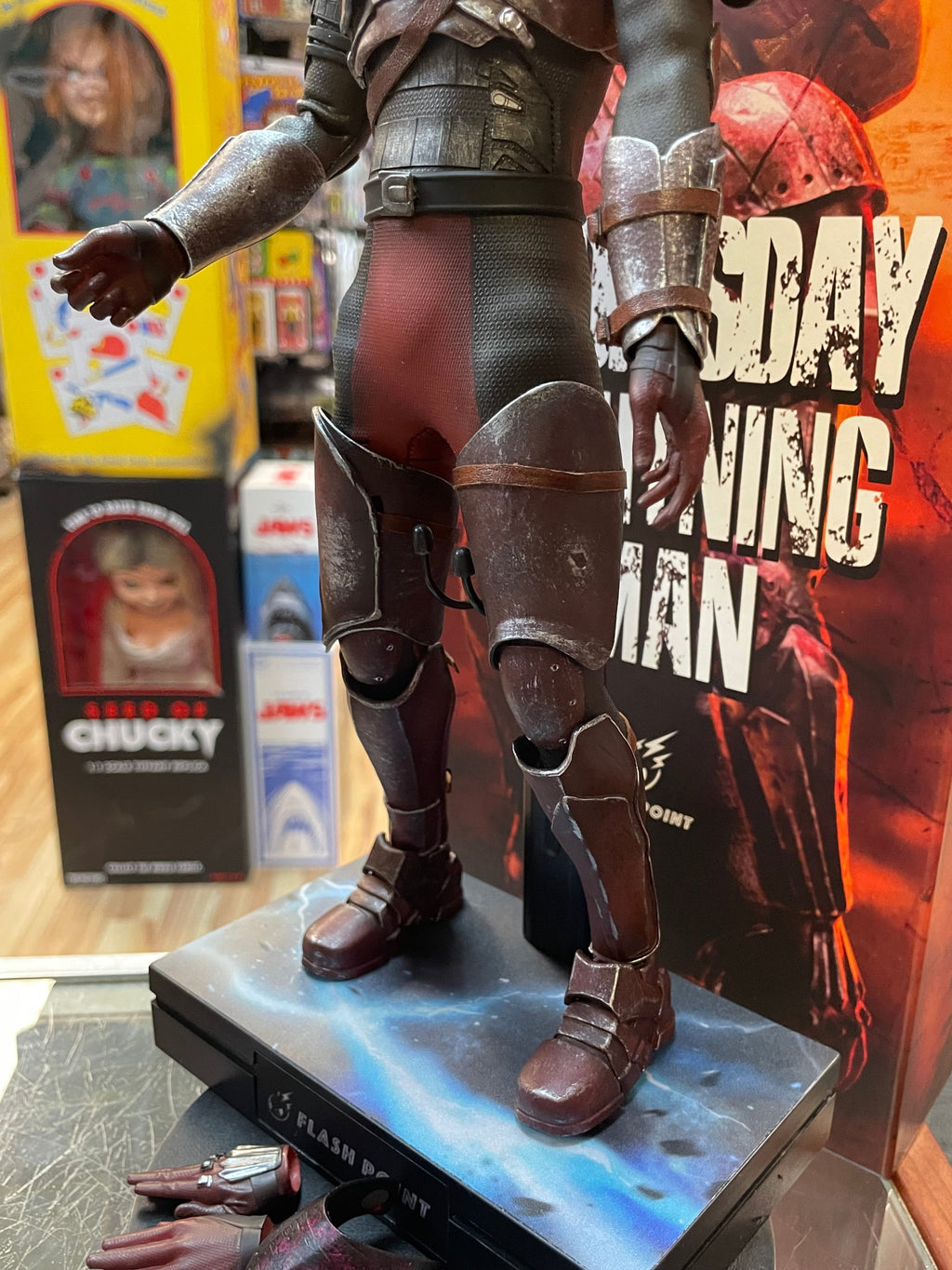 DoomsDay Lightning Man FP-22166 1/6 Scale (Flashpoint, Action Figure) COMPLETE product image 8, provided for visual