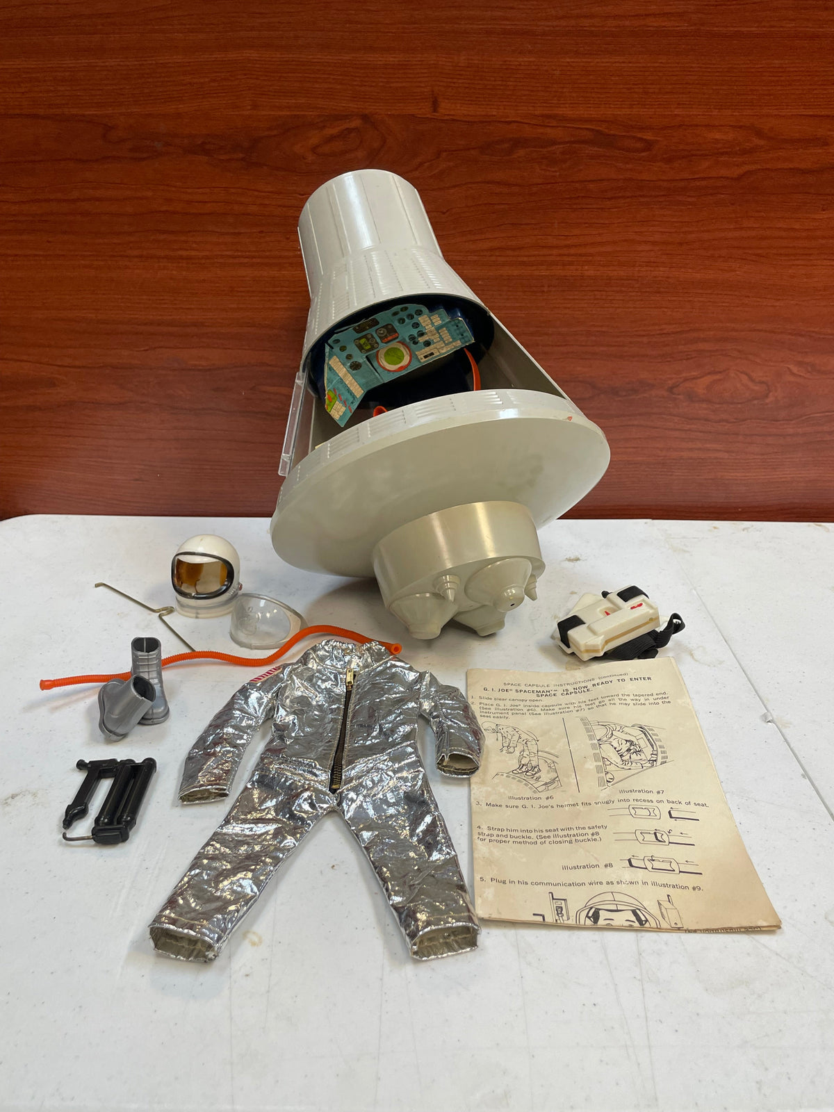 Space Walk Mystery (Vintage 12” GI Joe, Hasbro) **Original** product image 1, provided for visual reference and product