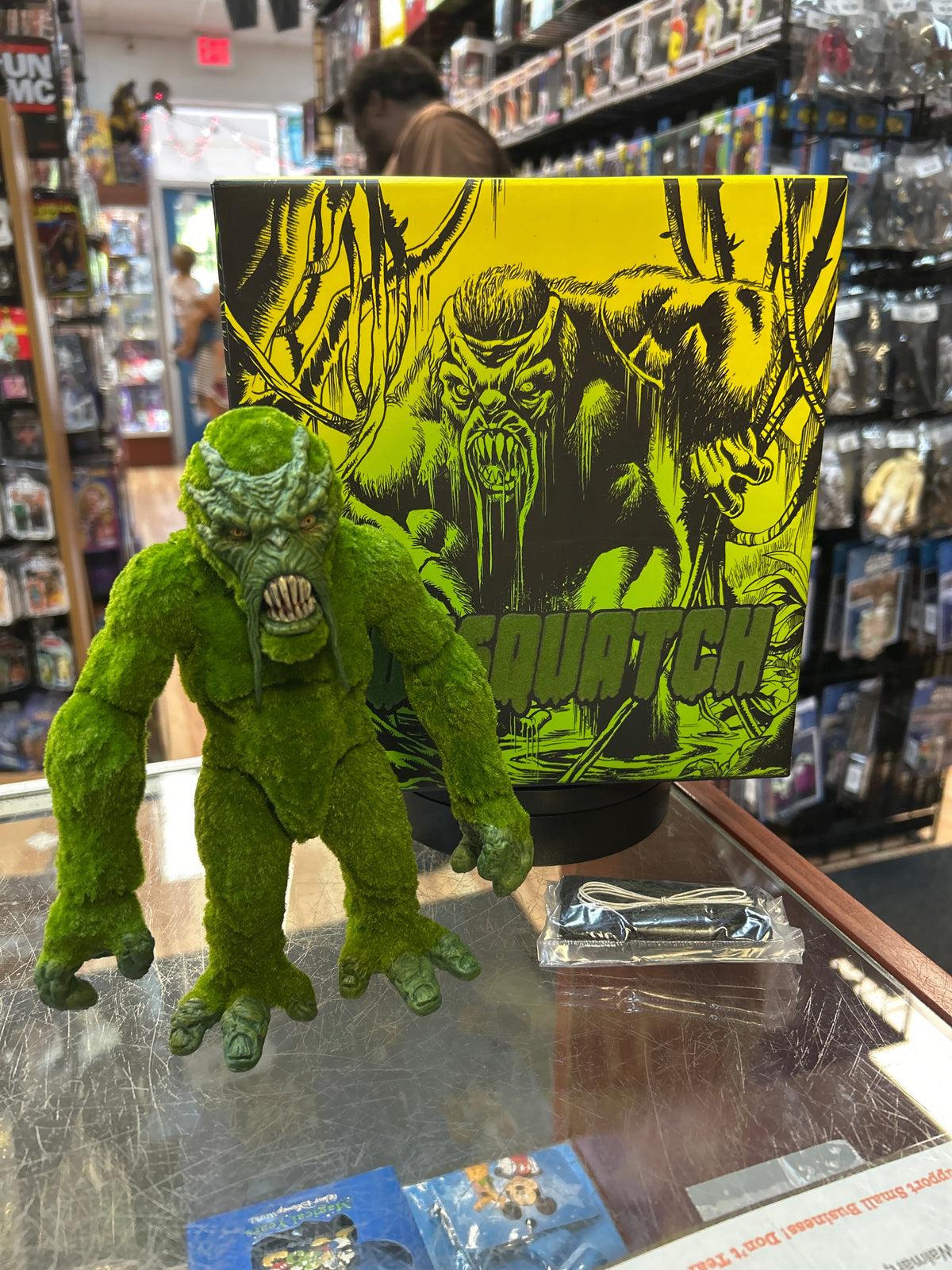 Mossquatch (Mezco, Mossquatch) **COMPLETE** product image 1, provided for visual reference and product detail review