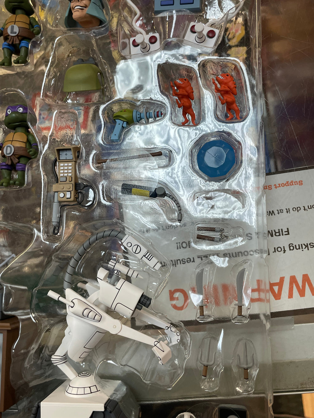TMNT Baby Turtles Accessory Set (NECA, TMNT Teenage Ninja Turtles) OPEN/COMPLETE product image 10, provided for visual