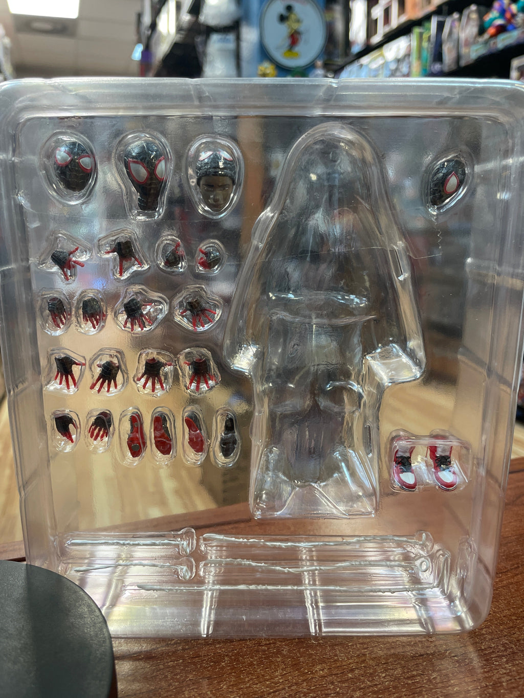 Miles Morales NO. 107 (Mafex, Spider-Man Into The Spider-verse) product image 2, provided for visual reference and product