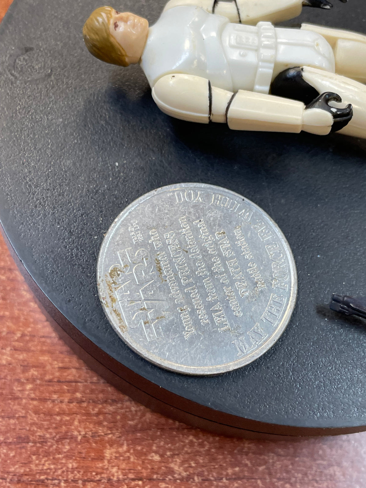 Stormtrooper Luke Skywalker with Black Blaster & Coin (Vintage Star Wars, Kenner) product image 5, provided for visual