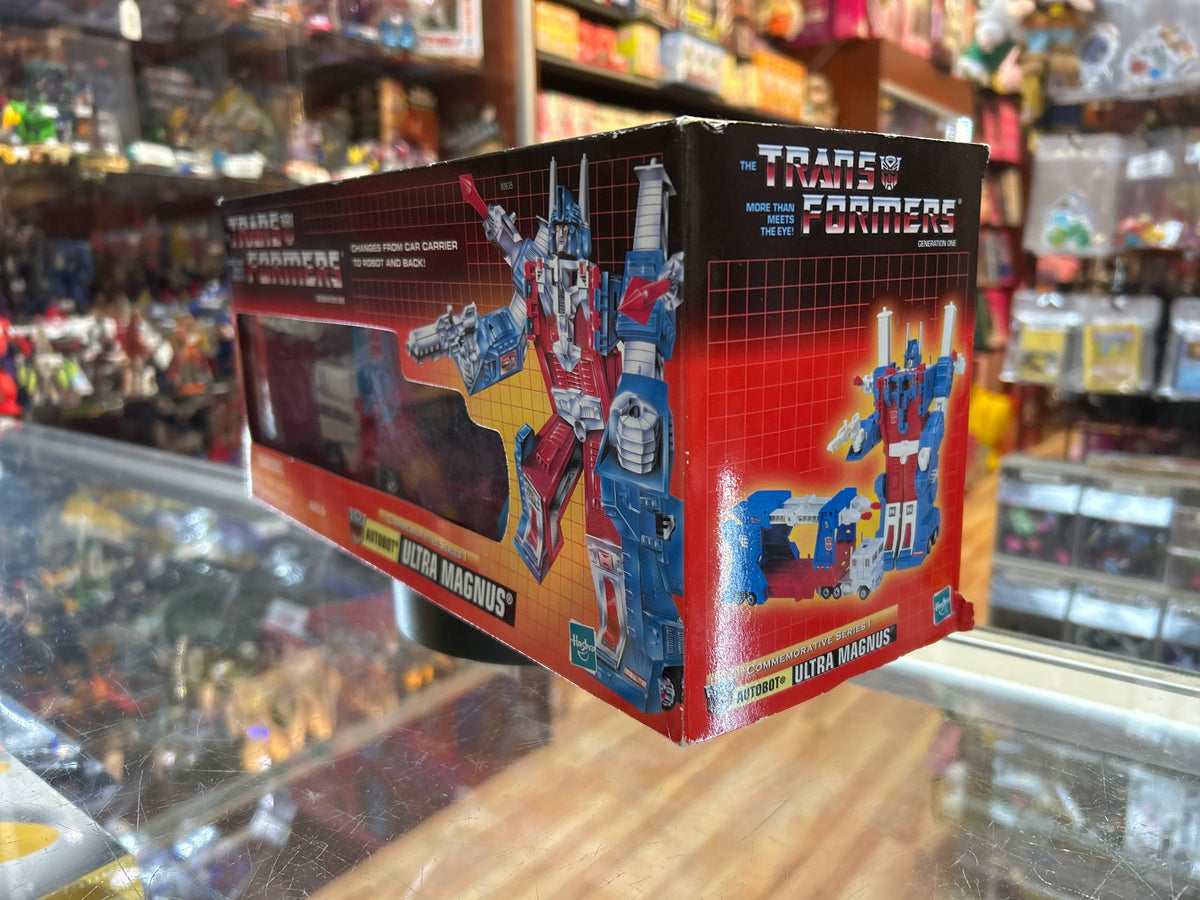 Ultra Magnus (Vintage Transformers Commemorative Series, Hasbro) **SEALED** product image 6, provided for visual reference