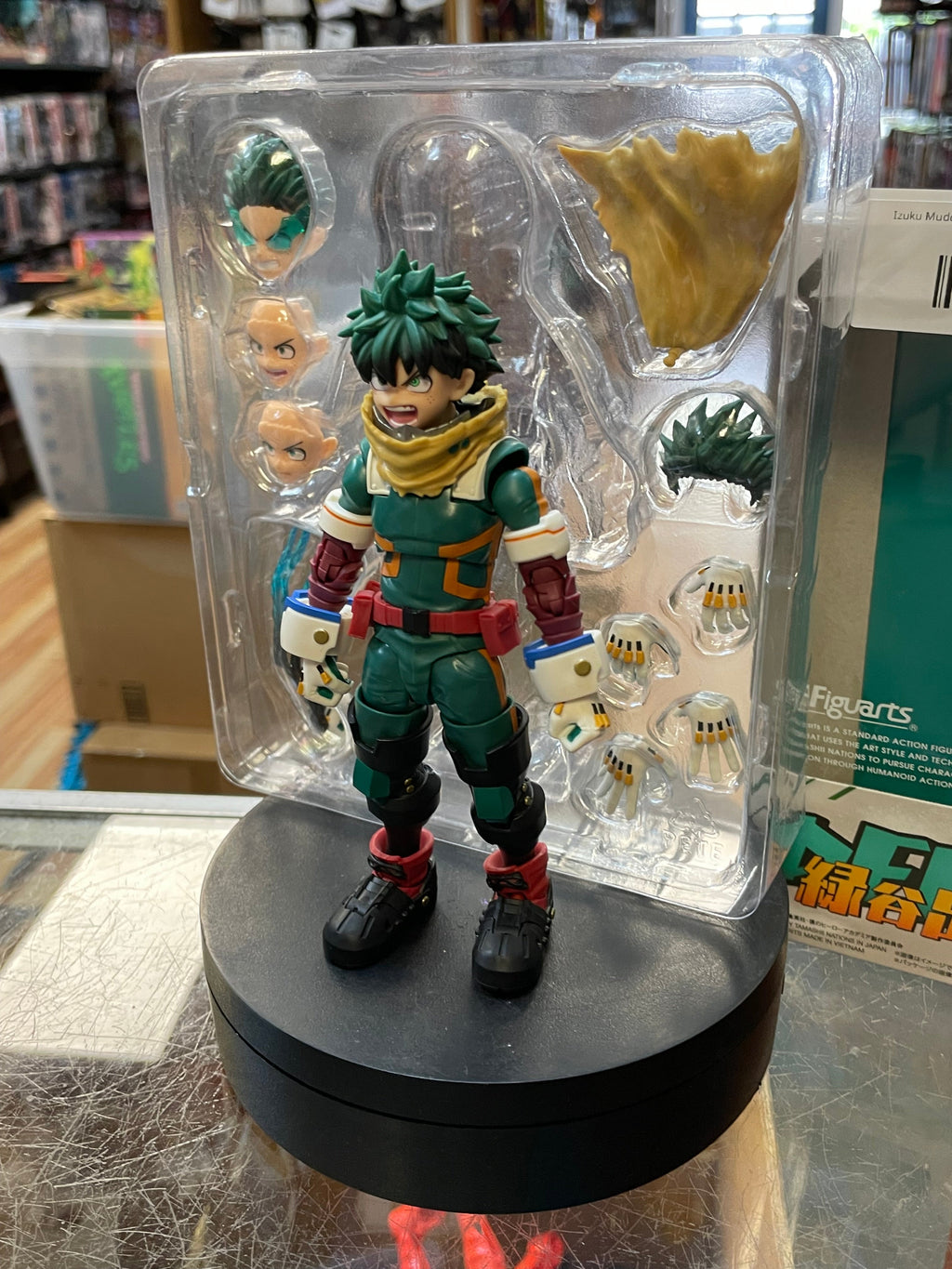 Izuku Mudoriya (SH Figuarts Bandai, My Hero Academia) *COMPLETE* product image 3, provided for visual reference and product