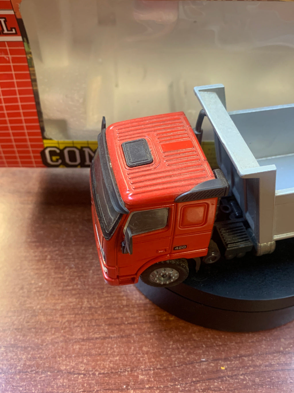 Volvo FH12-420 Dumptruck 1/50 Scale( Vintage JOAL, Compact) product image 2, provided for visual reference and product