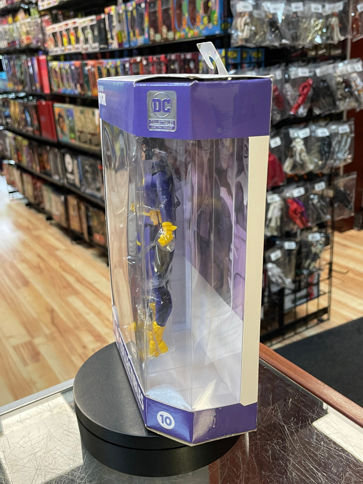 Batgirl (DC Essentials, DC Collectibles) SEALED product image 2, provided for visual reference and product detail review