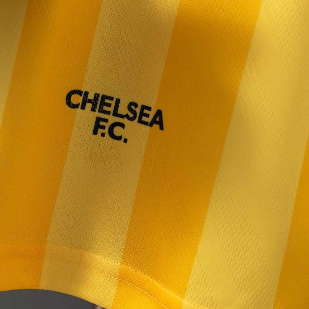 Chelsea Jersey 1996-97 Away Retro Football Kit product image 3