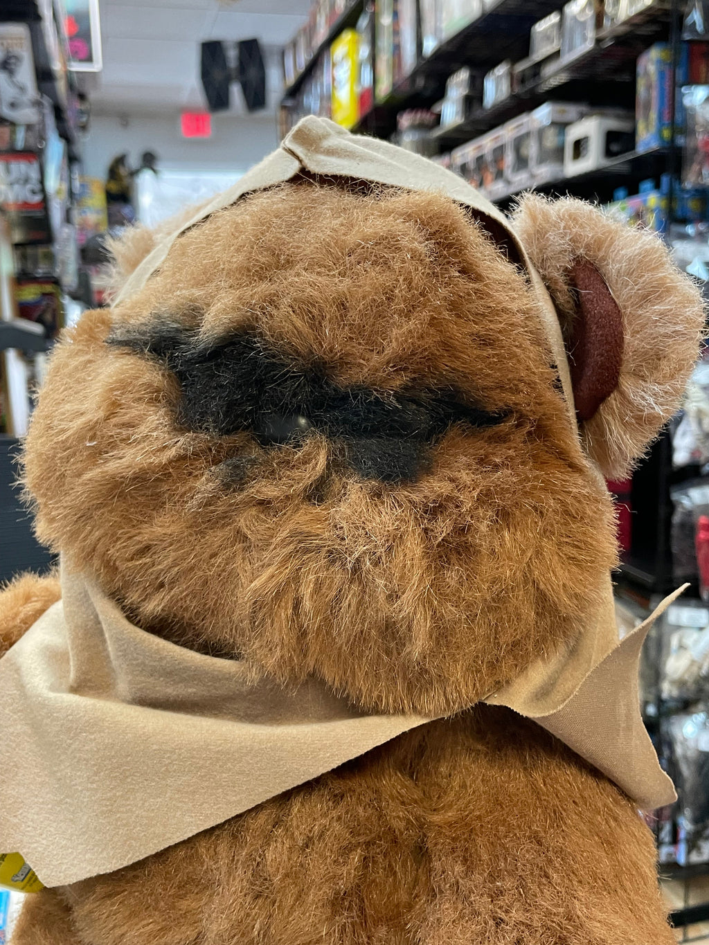 Wicket Warrick Plush with Tag (Vintage Star Wars, Kenner) product image 7, provided for visual reference and product detail