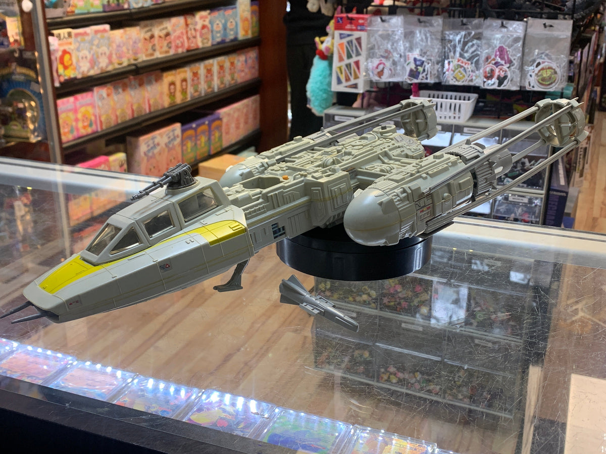 Y-Wing ROTJ (Vintage Star Wars, Kenner) COMPLETE product image 1, provided for visual reference and product detail review
