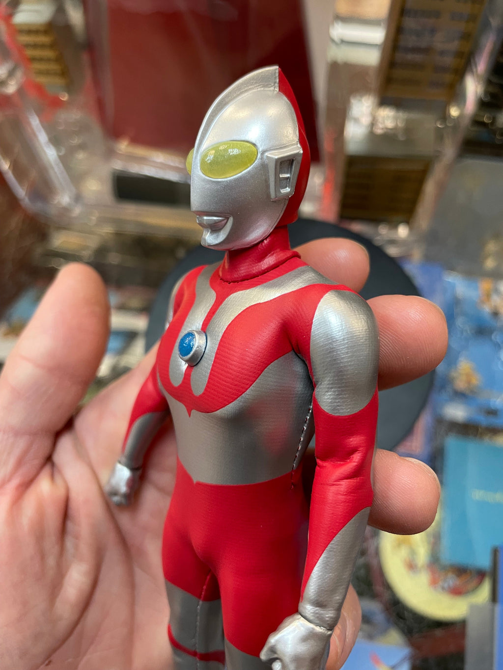Ultra Man One:12 (Mezco, Ultra Man) **COMPLETE** product image 11, provided for visual reference and product detail review