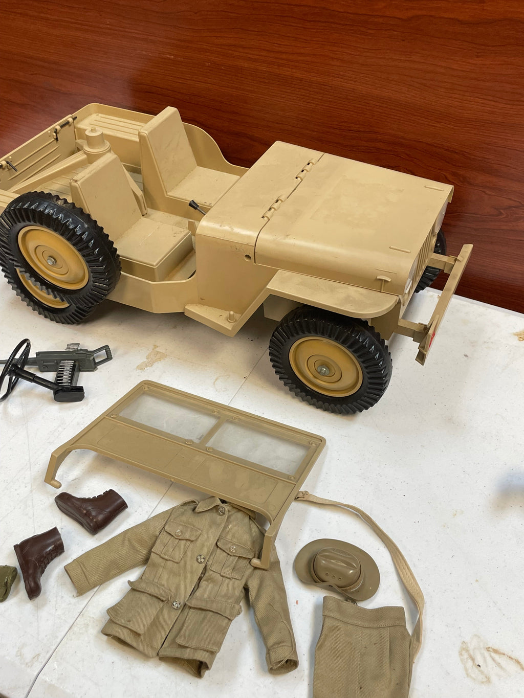 Desert Patrol Attack Jeep with Driver (Vintage 12” GI Joe, Hasbro) **Original** product image 37, provided for visual