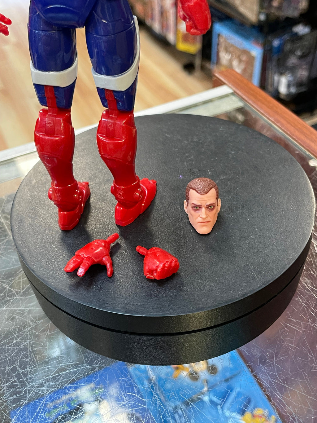 Iron Patriot 85th Anniversary (Marvel Legends, Hasbro) INCOMPLETE product image 5, provided for visual reference and product