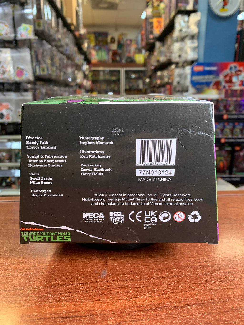 Stump Arena Leatherhead (TMNT Ninja Turtles Adventures, NECA) SEALED product image 6, provided for visual reference and
