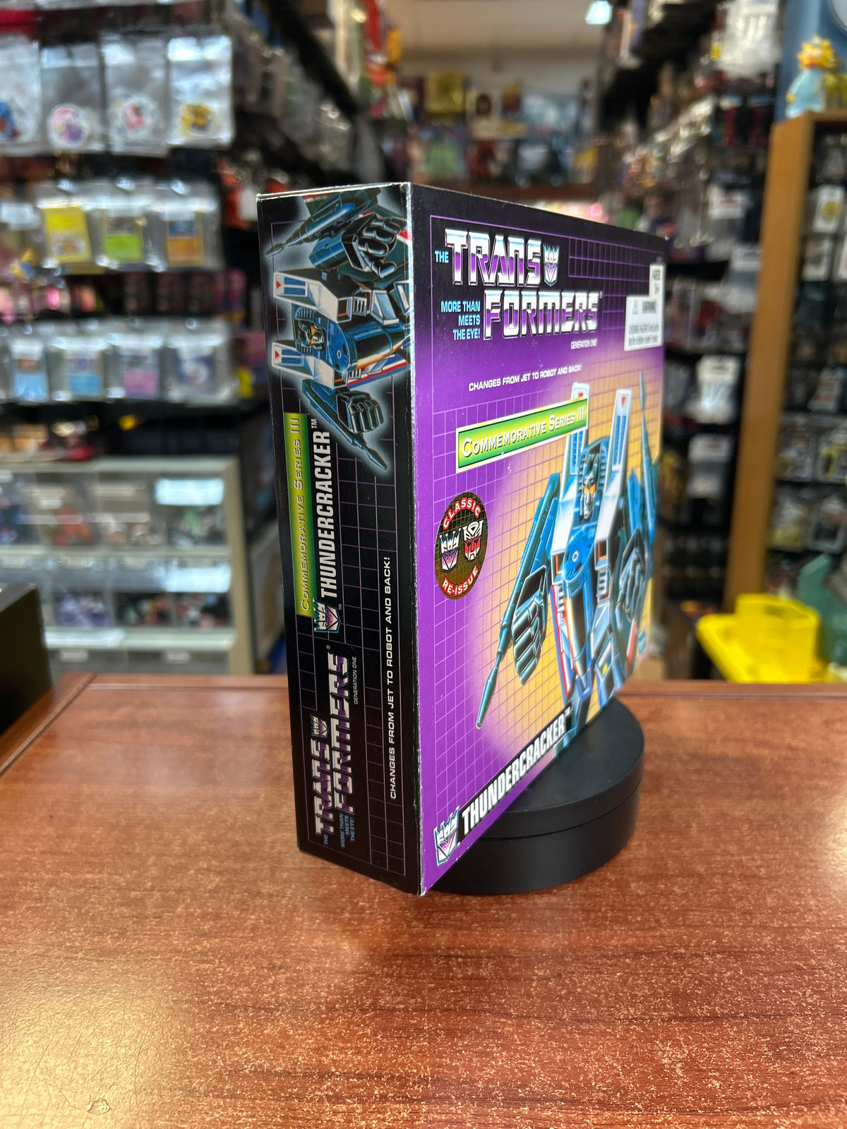 Thundercracker (Vintage Transformers Commemorative Series, Hasbro) **SEALED** product image 2, provided for visual reference