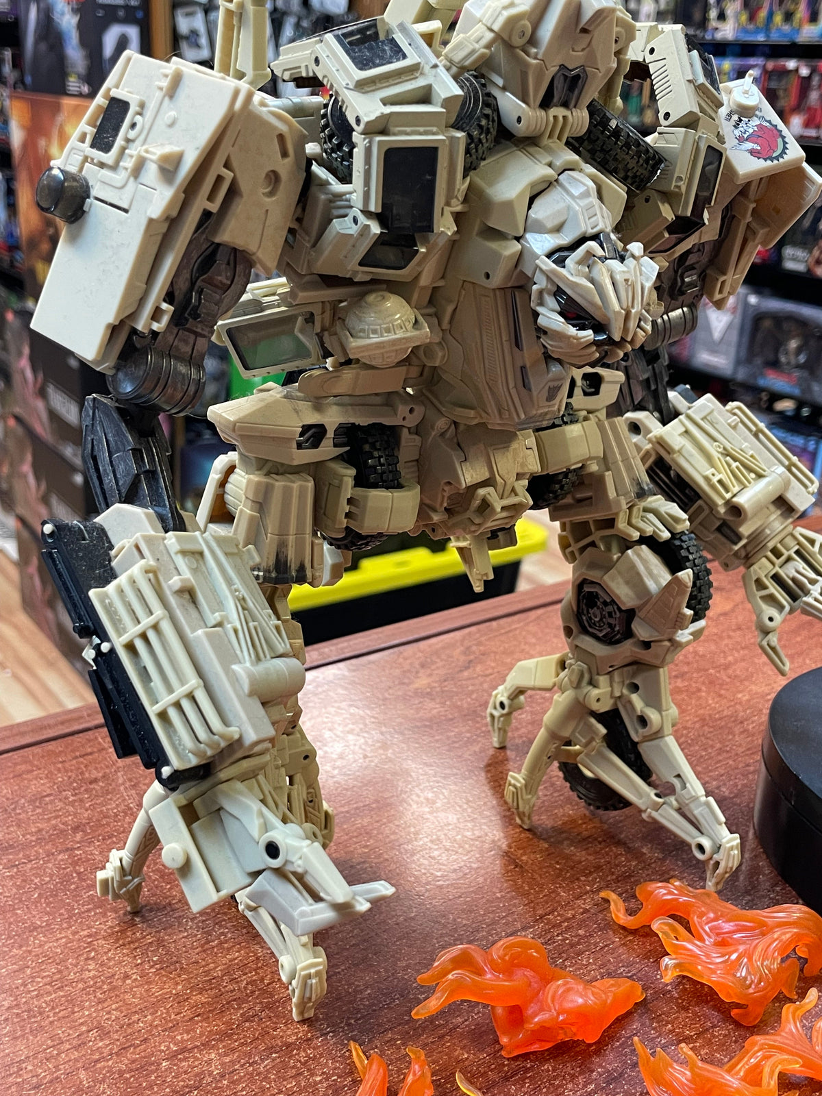 Bonecrusher MPM-14 (Transformers Masterpiece, Takara Tomy) INCOMPLETE product image 8, provided for visual reference and