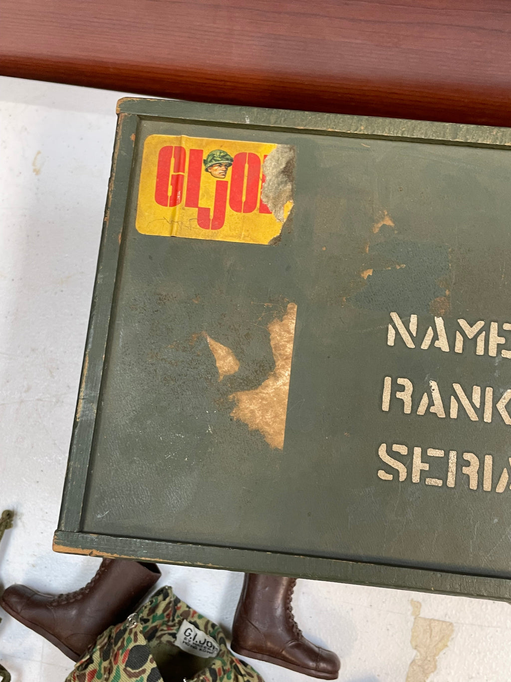 Action Marine with Foot Locker (Vintage 12” GI Joe, Hasbro) **Original** product image 42, provided for visual reference and