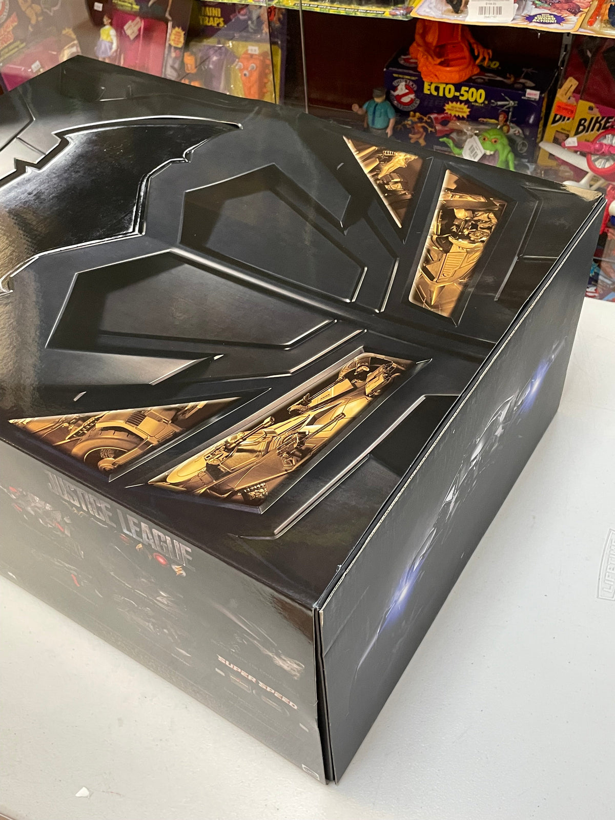 DC Ultimate Justice League RC Batmobile 1/10 Scale (Batman, Mattel) SEALED product image 6, provided for visual reference