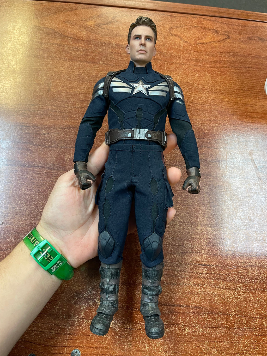 Captain America Stealth Suit 2.0 MMS783 (Captain America The Winter Soldier, Marvel, Hot Toys) **COMPLETE** product image 3,