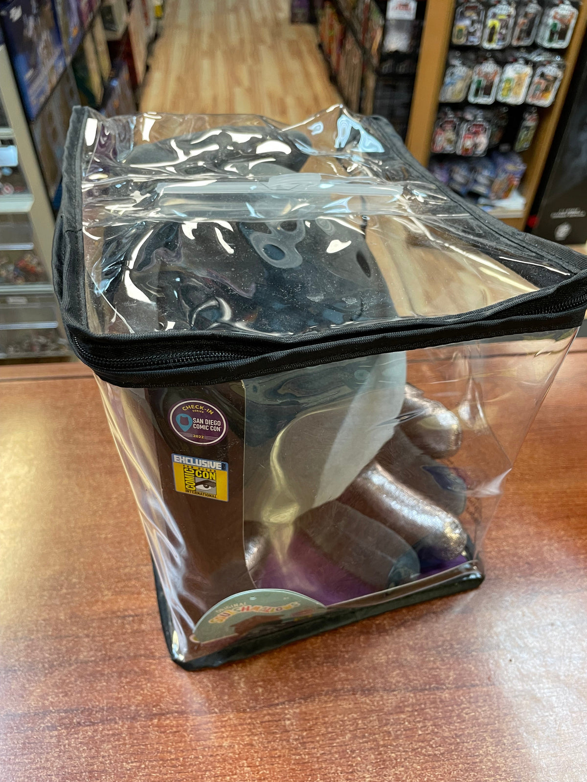Stacy Squid -Check In SDCC 2022- (Squishmallows, Jazwares) **NEW** product image 5, provided for visual reference and
