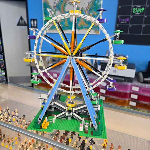 10247 Ferris Wheel (Retired) (Previously Owned) product image 1, provided for visual reference and product detail review
