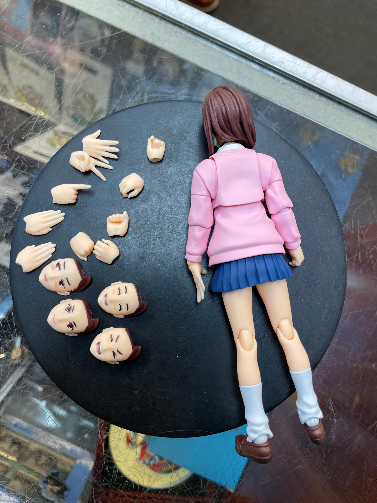 Momo Ayase(Bandai Tamashii SH Figuarts, Dandadan) COMPLETE product image 5, provided for visual reference and product detail