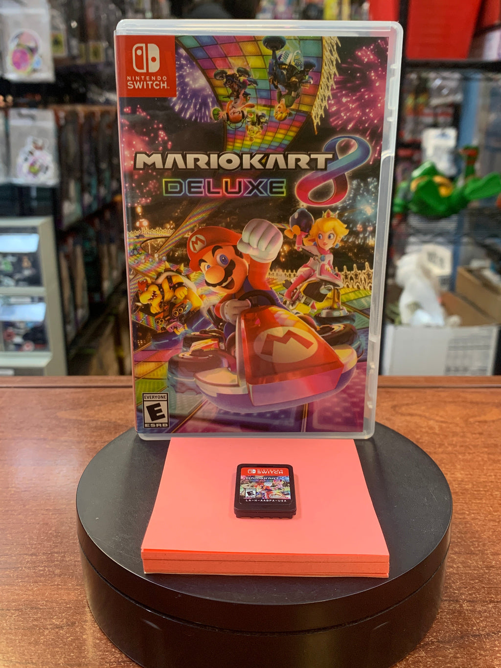 Mario Kart 8 Deluxe (Nintendo Switch, Video Game) product image 1, provided for visual reference and product detail review