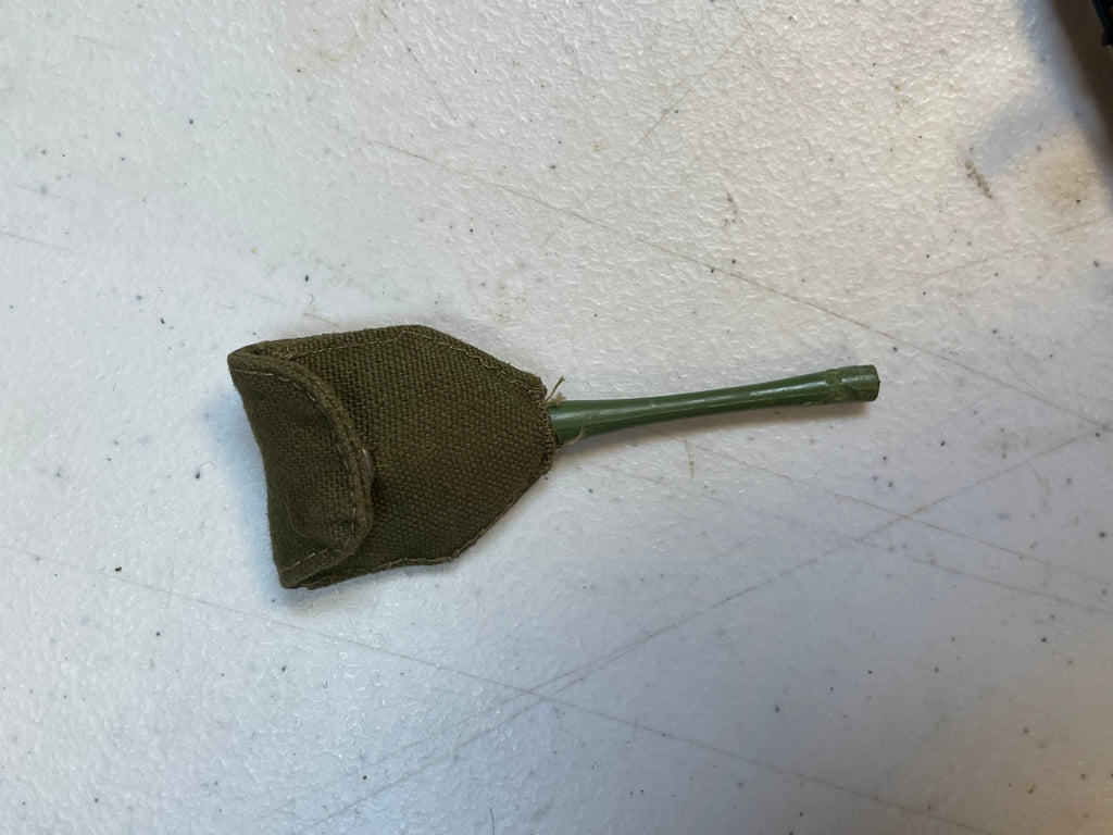 Action Marine with Foot Locker (Vintage 12” GI Joe, Hasbro) **Original** product image 12, provided for visual reference and