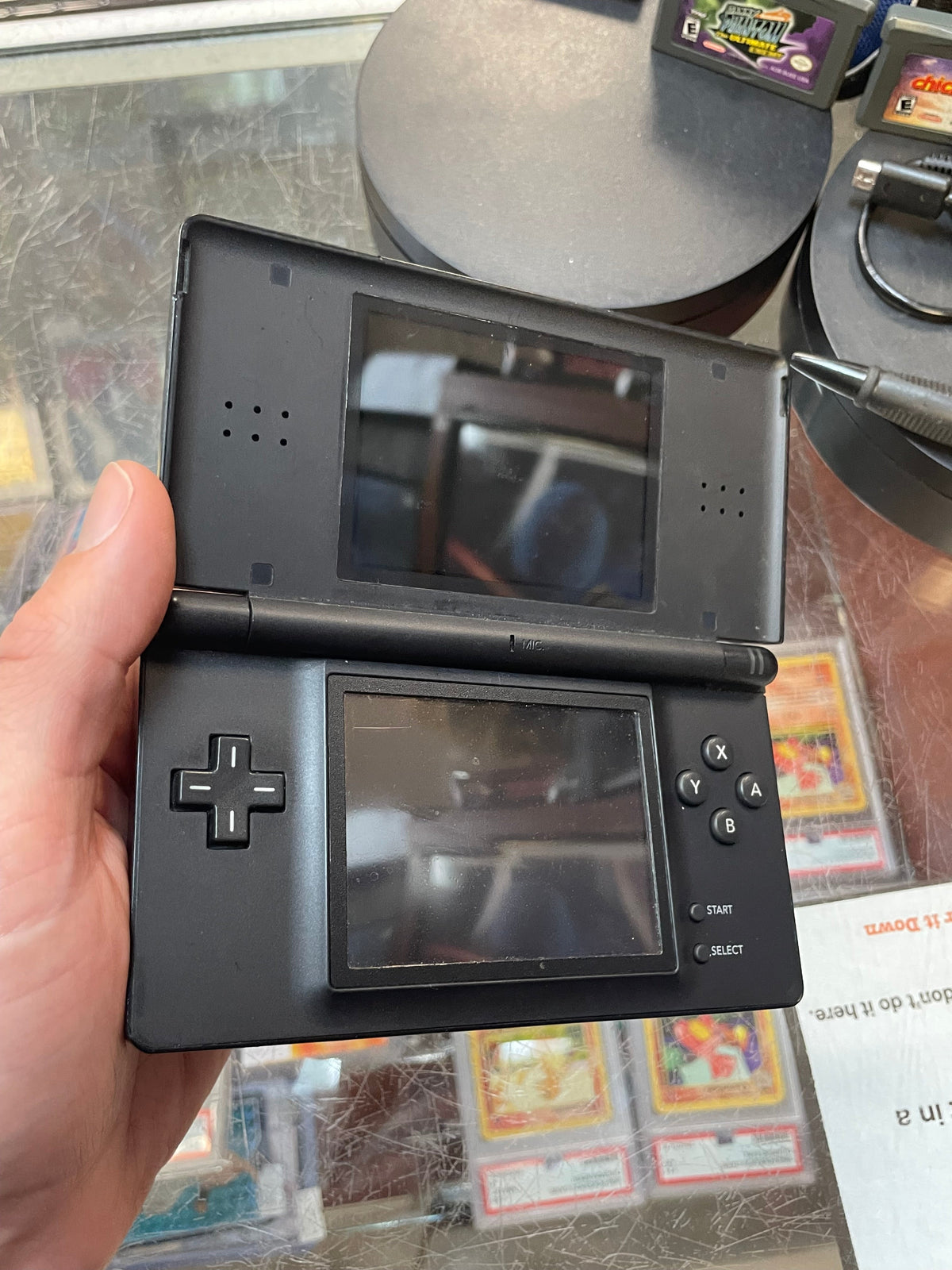Black Nintendo DS Lite with Games (Nintendo DS Lite, Video Games) ** TESTED** product image 5, provided for visual reference