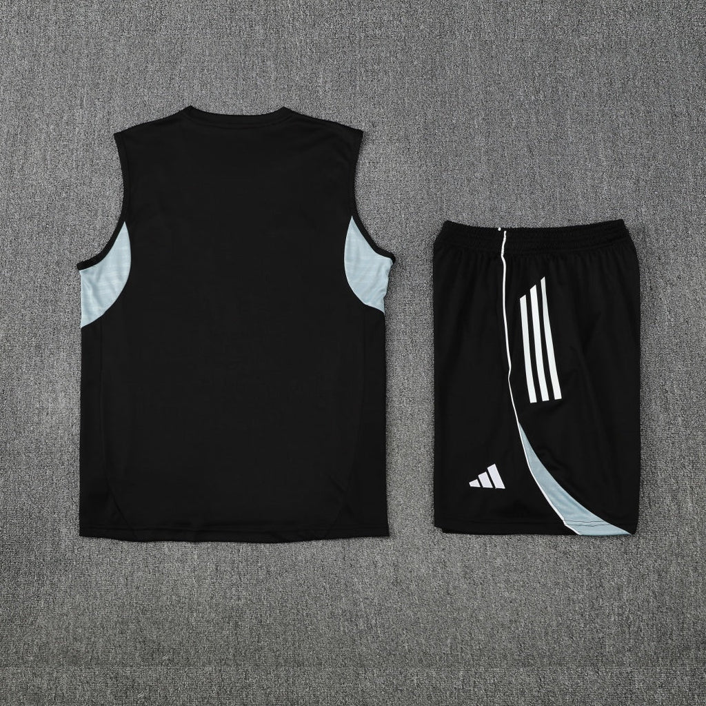 Real Madrid Vest Set Training Tracksuits 25/26 Football Kit product image 4