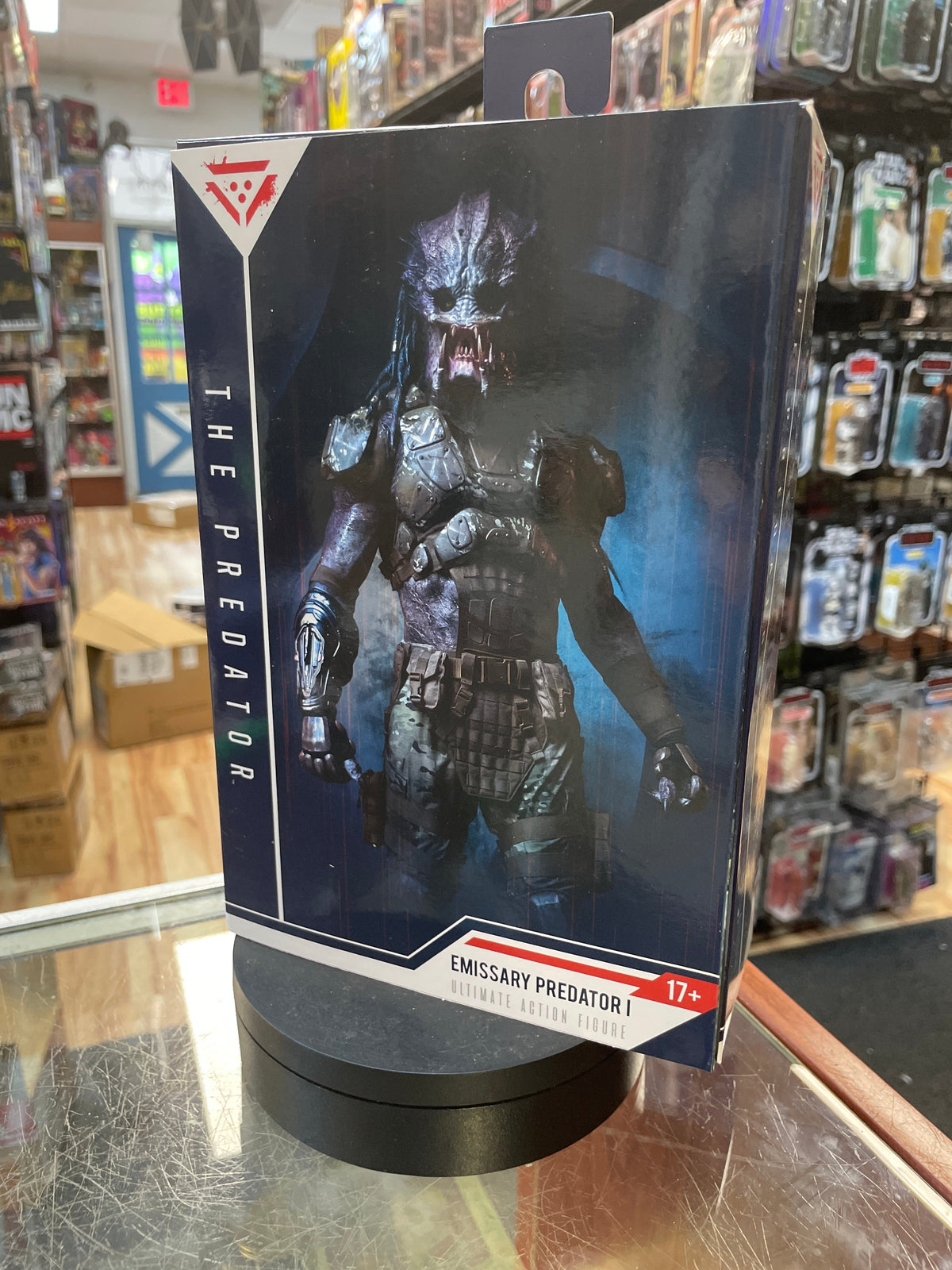 Ultimate Emissary Predator (Predator, NECA) SEALED product image 3, provided for visual reference and product detail review