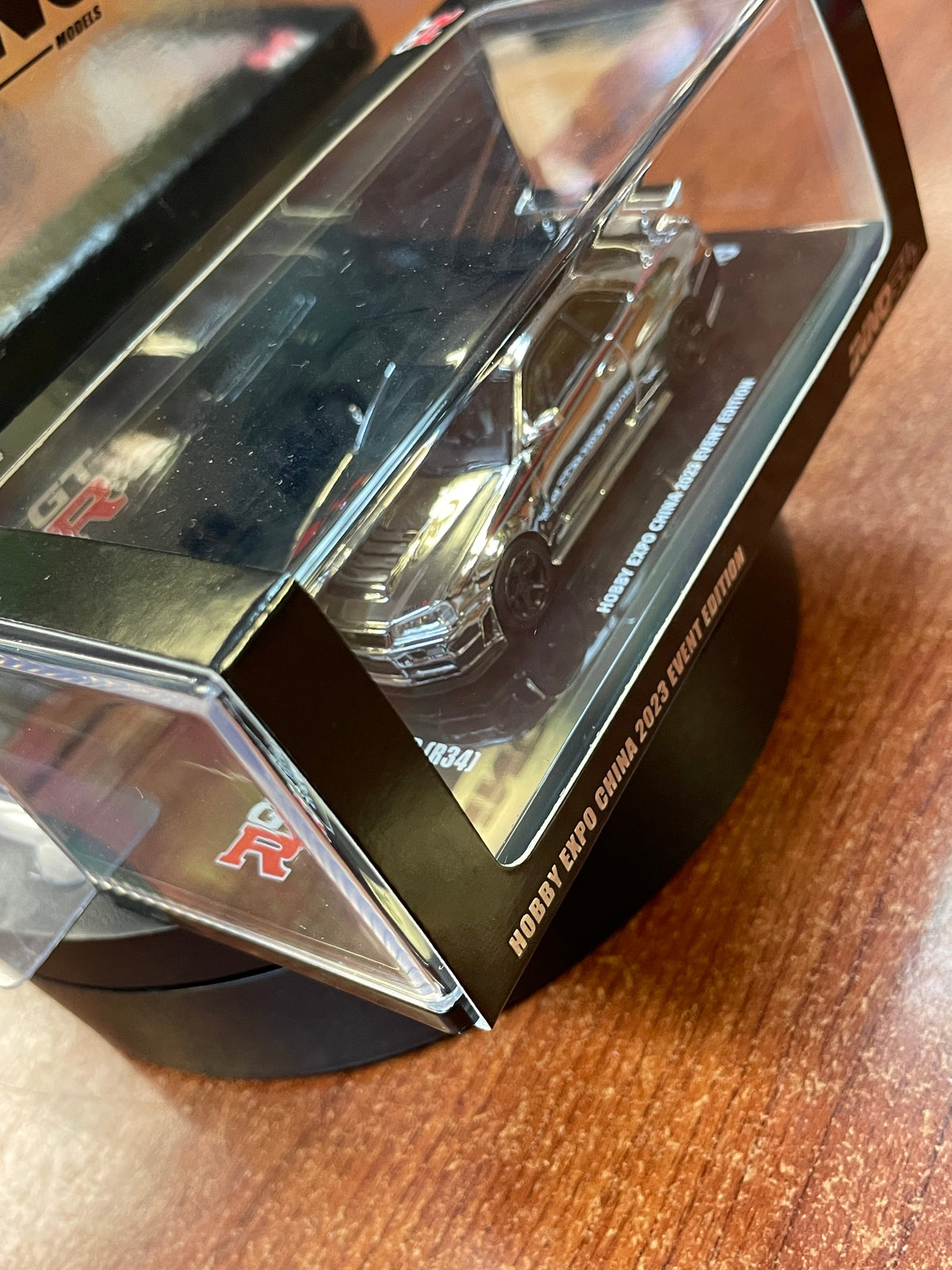 Nissan Skyline GT-R NISMO Chrome (Inno64, Diecast ) **EXCLUSIVE** product image 3, provided for visual reference and product