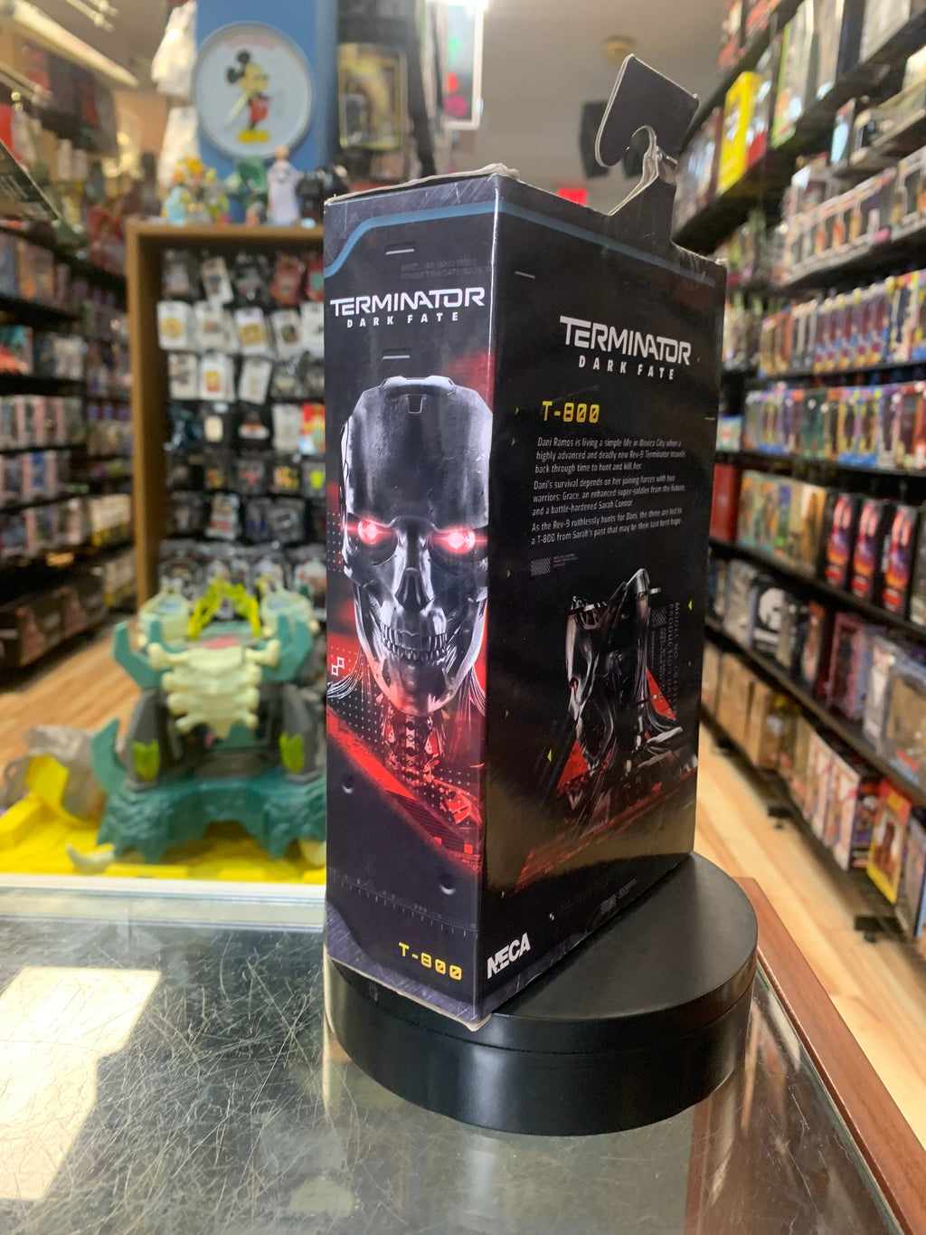 T-800 Dark Fate (Terminator, NECA) SEALED product image 3, provided for visual reference and product detail review