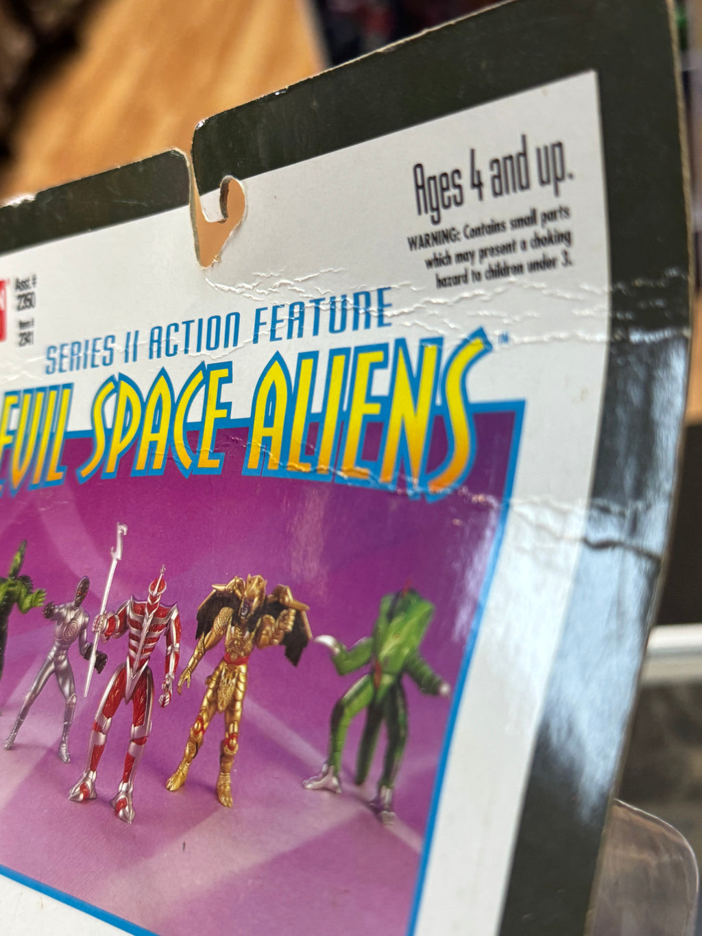 Invenusable Fly Trap (Vintage MMPR Power Rangers, Bandai) SEALED product image 9, provided for visual reference and product