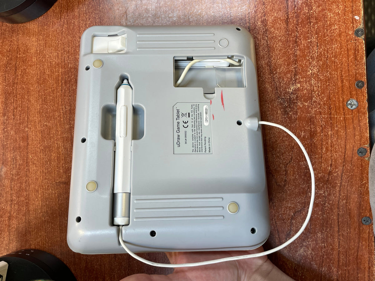 uDraw Game Tablet Studio with Game (Nintendo Wii, Video Games) **TESTED** product image 12, provided for visual reference