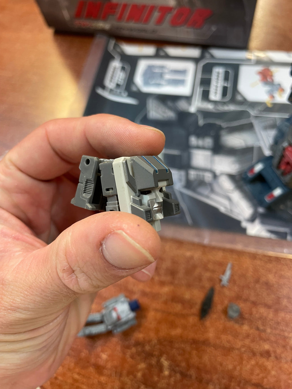 Toyworld TW-H04 Infinitor With Extra Headmaster (Transformers KO, 3rd Party) COMPLETE product image 27, provided for visual