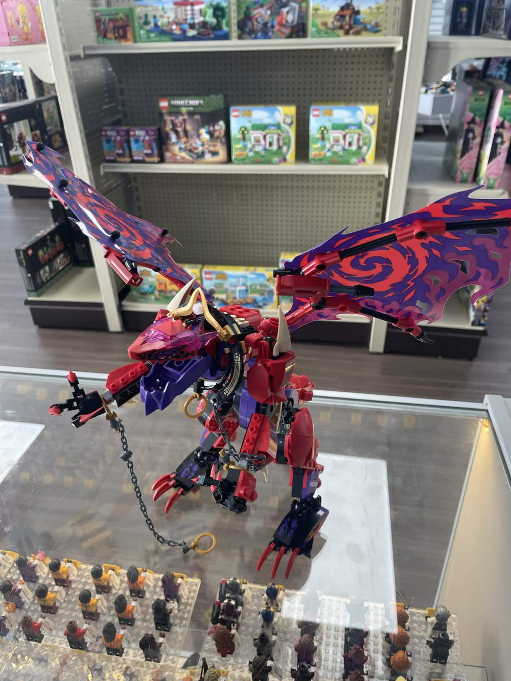 71832 Thunderfang Dragon of Chaos (Retired) (Previously Owned)