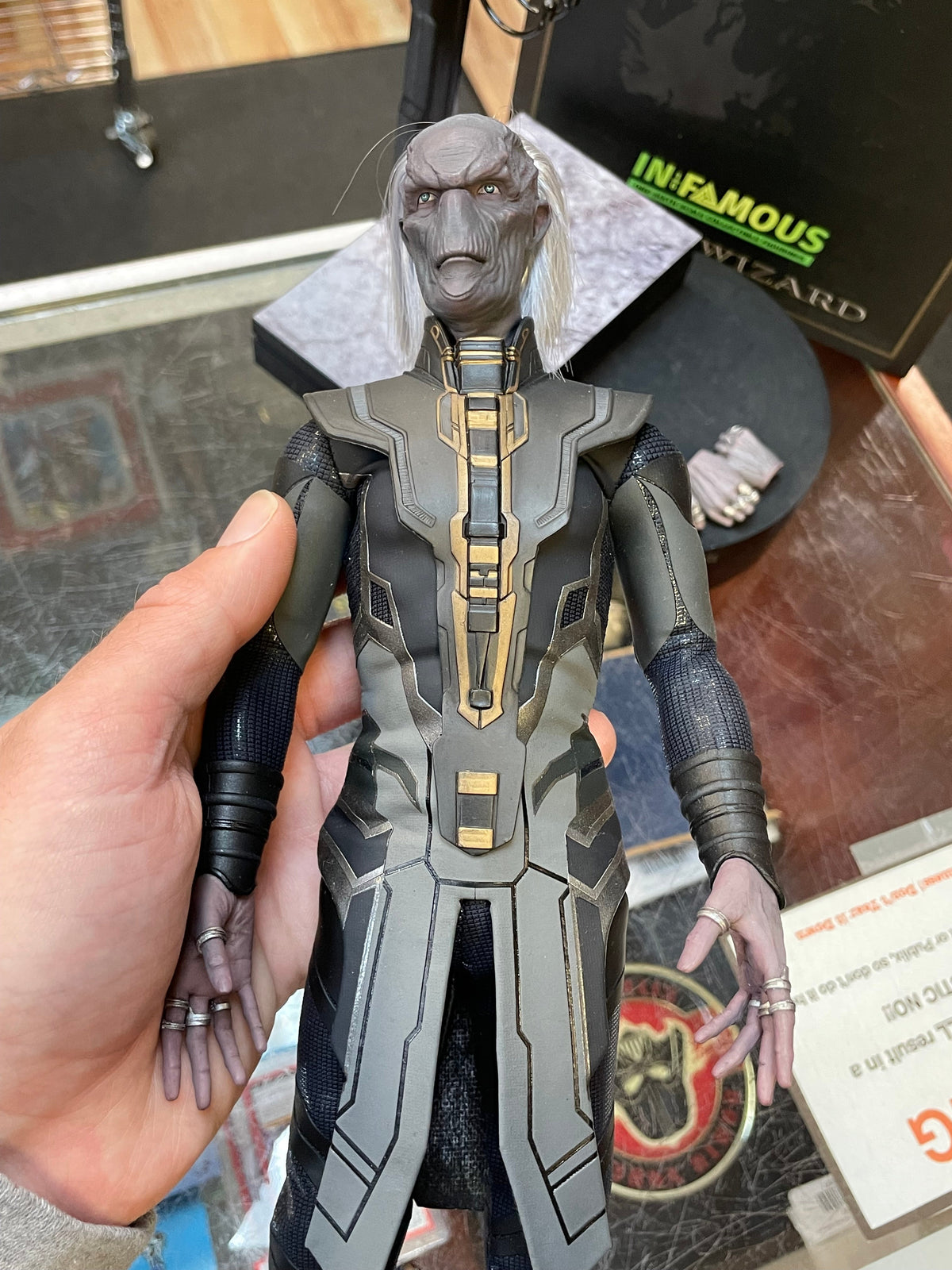 Space Wizard (Ebony Maw) IF-001 (Infamous 1/6th Scale, Avengers Endgame) OPEN BOX product image 4, provided for visual