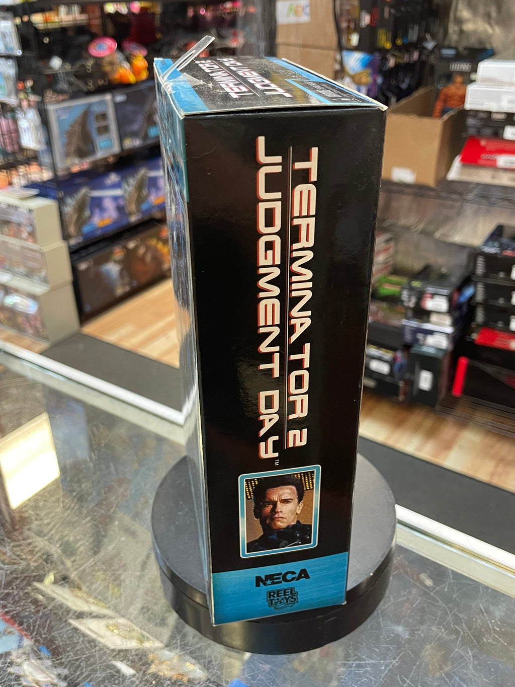 T-800 -Judgement Day- (NECA, Terminator) **SEALED** product image 8, provided for visual reference and product detail review
