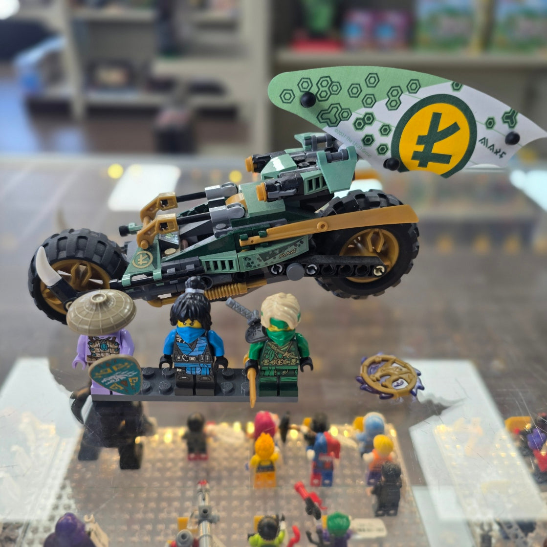71745 Ninjago Lloyd's Jungle Chopper Bike (Retired) (Previously Owned) product image 1, provided for visual reference and