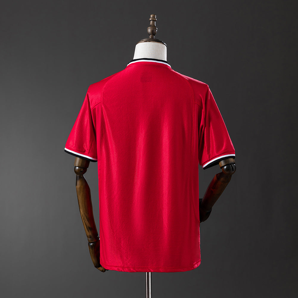 Manchester United Jersey 2000-01 Retro Home Football Kit product image 2