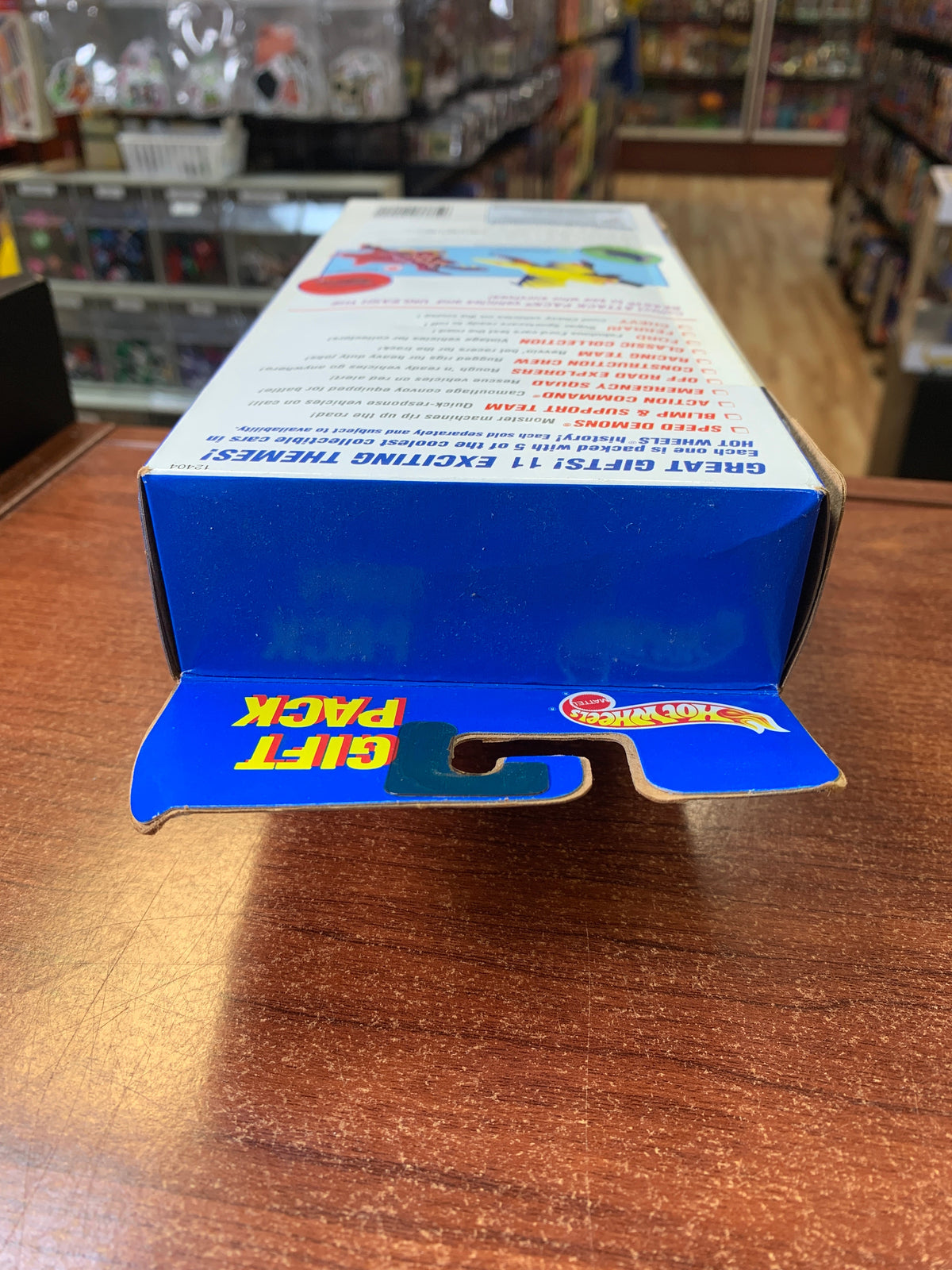 Ford Gift Pack with Flaming Hot Rod 12404 (Vintage Hot Wheels, Mattel) SEALED product image 6, provided for visual reference